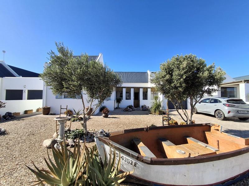 3 Bedroom Property for Sale in Britannia Bay Western Cape